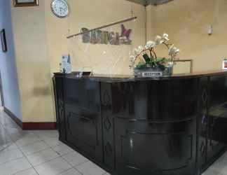 Lobby 2 OYO 90529 Hotel Baruga Makassar
