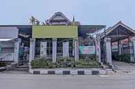 Exterior OYO 90543 An-nur Guest House Syariah