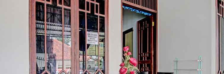 Lobi OYO 90543 An-nur Guest House Syariah