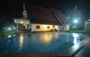 Swimming Pool 6 Villa Tugu
