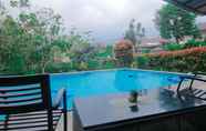 Swimming Pool 4 Villa Dlima Suci 2