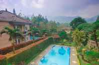 Swimming Pool Villa Dlima Suci 1