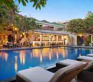 Swimming Pool 2 Sagara Villas and Suites