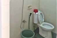 Toilet Kamar Roemah Latiqa Guest House