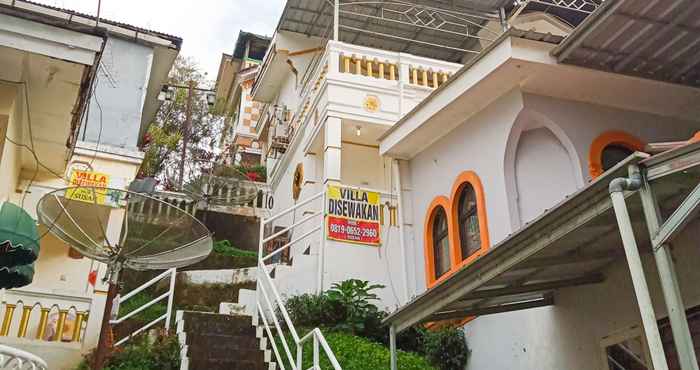 ภายนอกอาคาร Puncak Tourism Villa