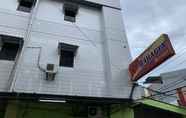 Exterior 5 OYO 90545 Wisma Bahagia Makassar