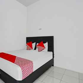 Bedroom 1 SUPER OYO 90550 Good Sleep 3 Samarinda, Banjar Fried Chicken Hotels
