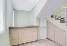 Lobby 5 OYO 90549 Tumesa Homestay