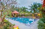 Swimming Pool 3 Riverside Bamboo Resort Hoi An