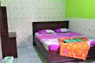 Kamar Tidur Homestay Puspita Pacet