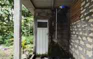 Exterior 6 Natural Stone Homestay Syariah