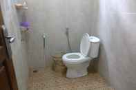 Toilet Kamar Andesta Homestay