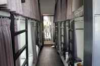 Kamar Tidur Capsule Sunset Hotel