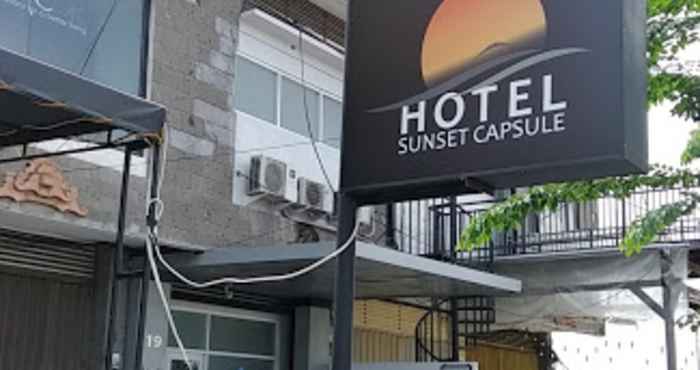 ภายนอกอาคาร Capsule Sunset Hotel