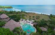 Swimming Pool 3 LA JOYA BALANGAN RESORT