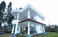 Luar Bangunan 2 Villa Dlima Royal 2