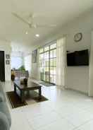 LOBBY OYO Home 90230 Dh Residence