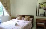 Kamar Tidur 3 OYO HOME 90301 Suria Service Apartments @ Bukit Merak Laketown Resort