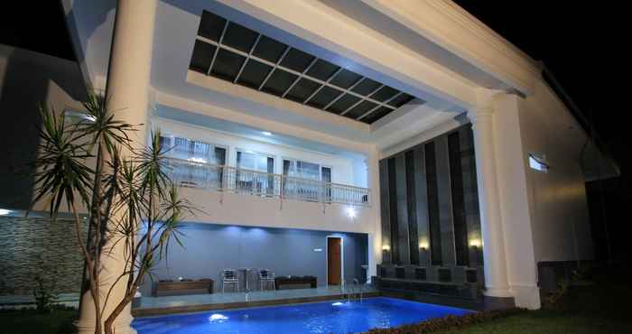 Swimming Pool Villa Dlima Panca 3