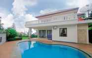 Swimming Pool 2 Villa Mawar 3