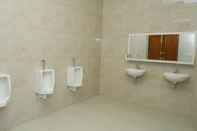 In-room Bathroom Hotel Luwang Indah Permai