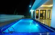 Swimming Pool 2 Villa Mawar 1