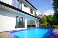 Swimming Pool Villa Mawar 1