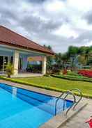 SWIMMING_POOL Villa Kembar 1