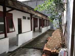 Bên ngoài 4 Tambak Bayan Guesthouse