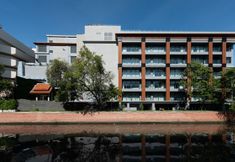 Bên ngoài 7 Ayathorn Bangkok