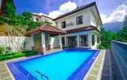 Swimming Pool 4 Villa Mawar 2