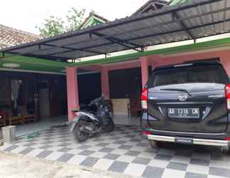 Bên ngoài 2 Zidan Homestay