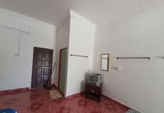Lobby 2 OYO 90302 Dimuara Chalet Tok Bali