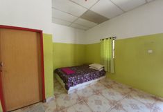 Bedroom 3 OYO 90302 Dimuara Chalet Tok Bali