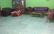 Lobby 7 Adji Homestay