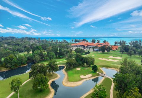Fitness Center Villea Rompin Resort & Golf