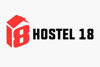 Bên ngoài 4 Hostel 18