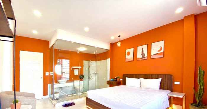 Kamar Tidur Corona Hanoi House