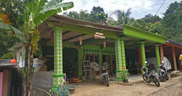 Lobi Klakat Bambu Homestay