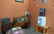 Lobi 6 Klakat Bambu Homestay