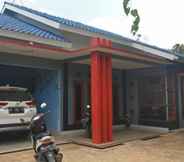 Exterior 3 Yati Homestay