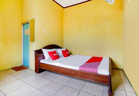 Bedroom Hotel O Wisma Al-fahmi Syariah