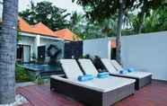 Luar Bangunan 4 Villa Elsa Seaview