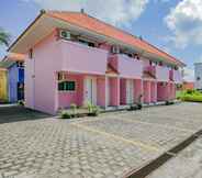 Bangunan 3 OYO 90568 Kawaii Apartments