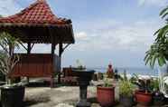 Nearby View and Attractions 5 Losmen Kinasih Puncak & Gazebo Pandang