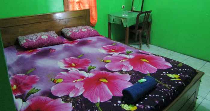 ห้องนอน Losmen Kinasih Puncak & Gazebo Pandang