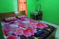 Bedroom Losmen Kinasih Puncak & Gazebo Pandang