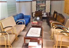 Sảnh chờ 4 Ndalem Pakdhe Homestay