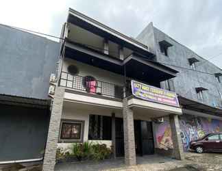 Exterior 2 Batuaraya City Homestay