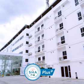 Exterior / Building 1 The White Hotel By Charoensri, 니콤 송 크로 호텔